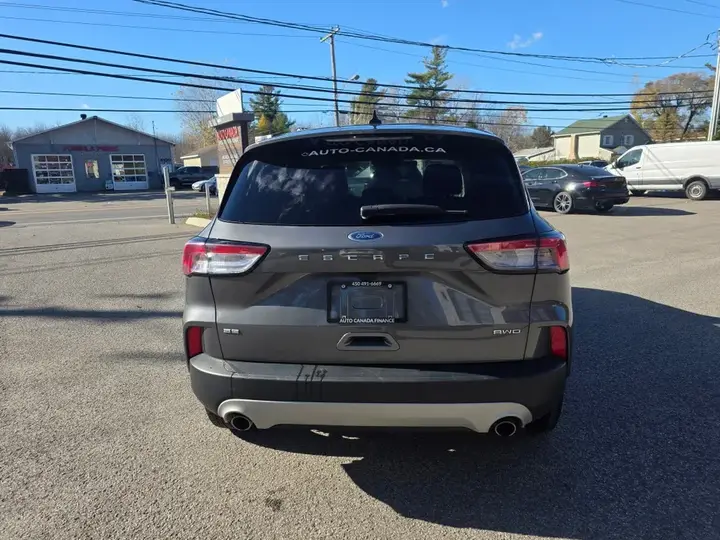 Ford Escape 2021 photo 4