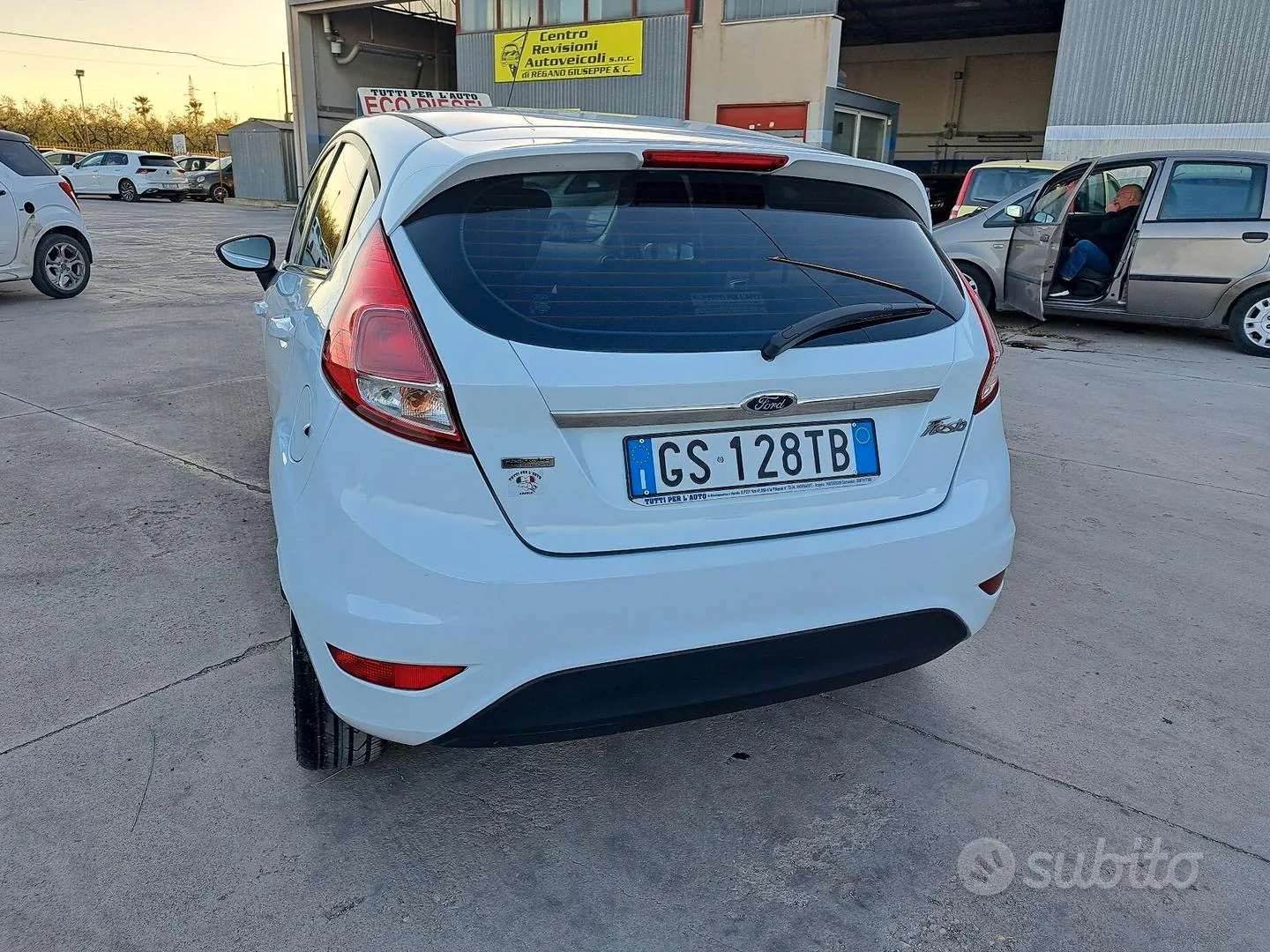 Ford Fiesta 2013 photo 4