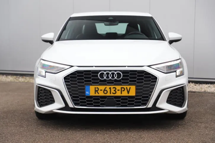 Audi A3 2022 photo 2