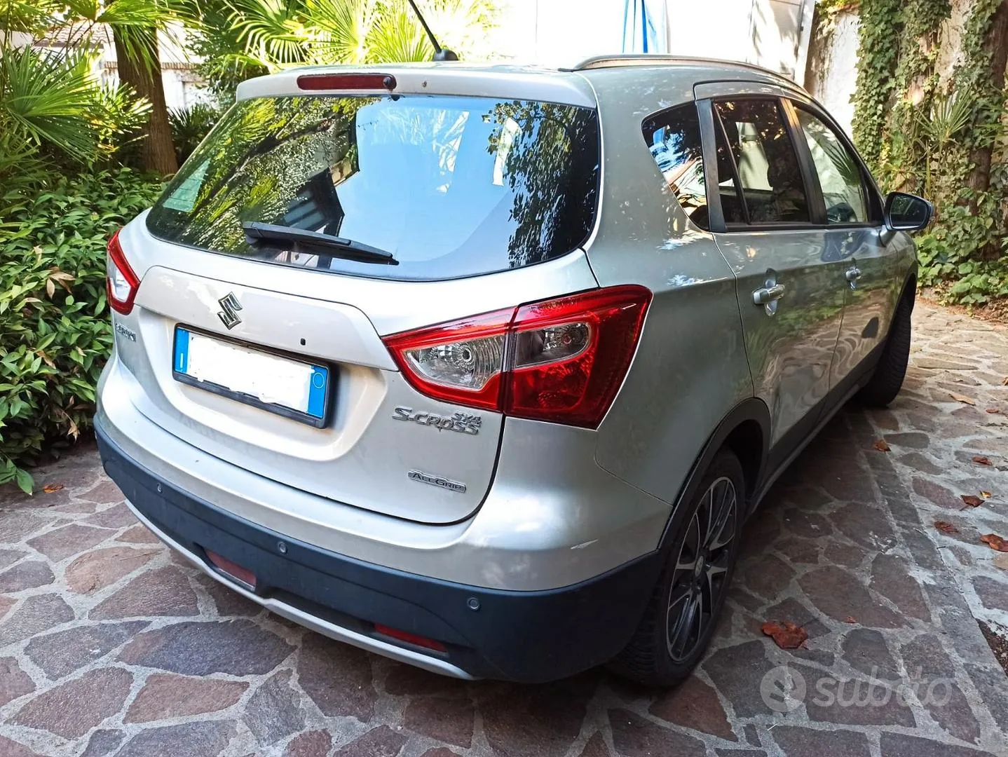 Suzuki S-Cross