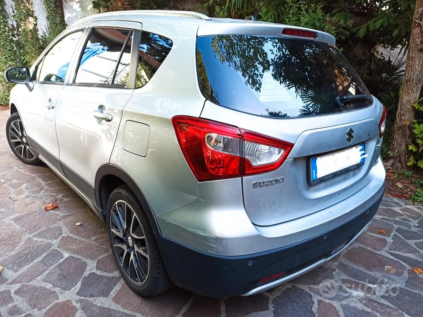 Suzuki S-Cross 2014 photo 4