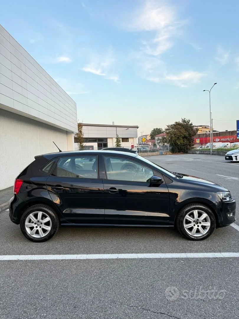 Volkswagen Polo 2011 photo 4