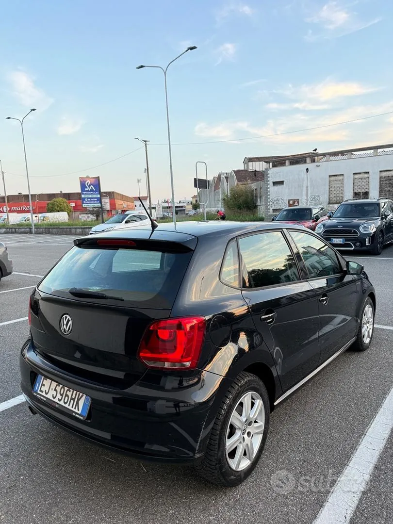 Volkswagen Polo 2011 photo 5