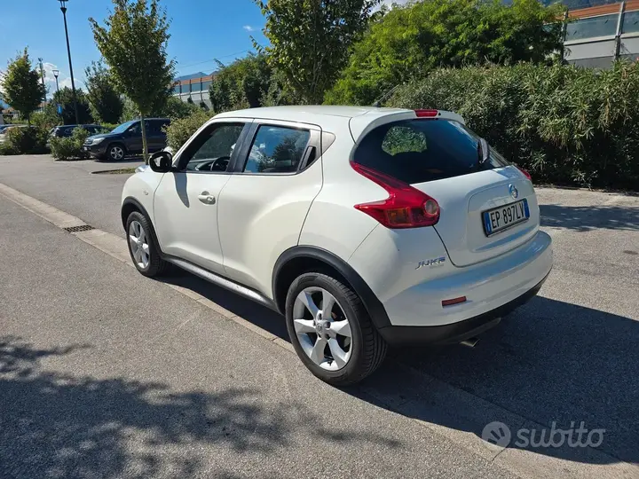 Nissan Juke 2013 photo 3