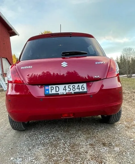 Suzuki Swift 2013 photo 3