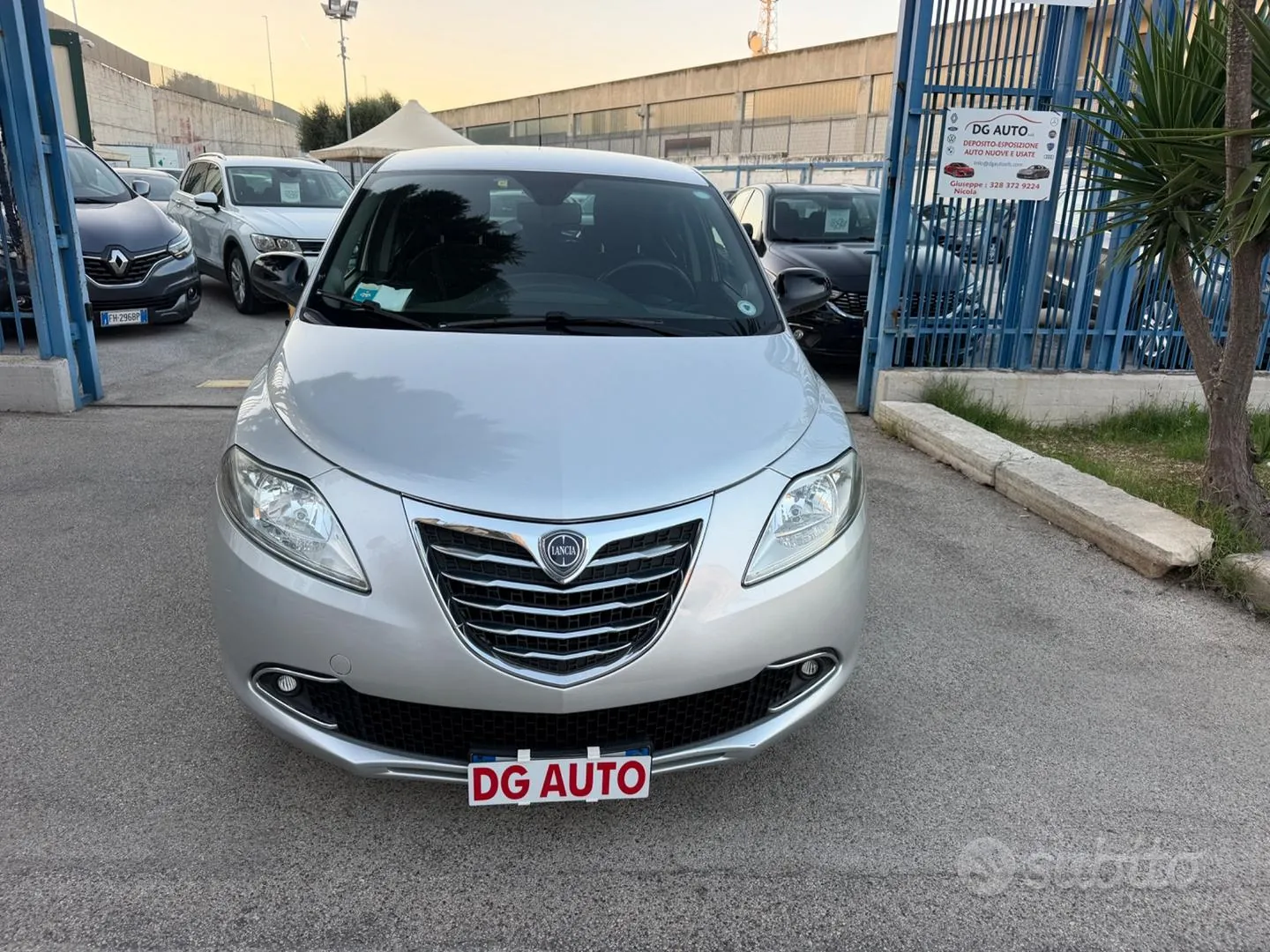 Lancia Ypsilon 2011 photo 2