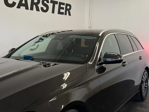 Mercedes-Benz E220 2021 photo 2