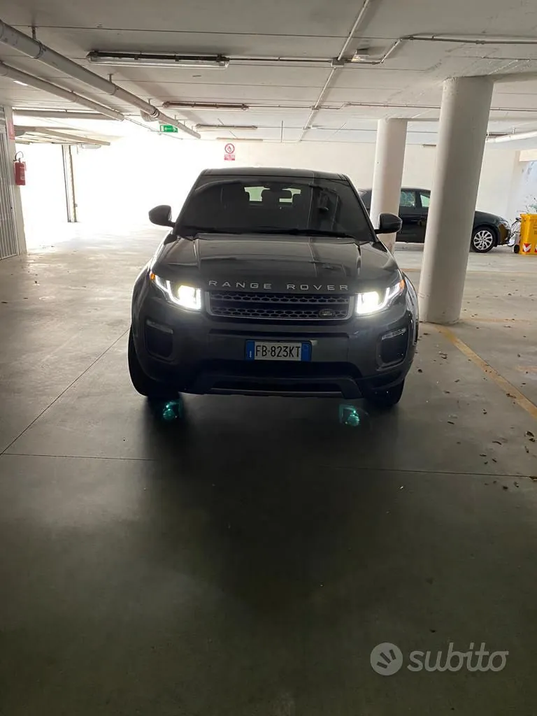 Land Rover Range Rover Evoque 2015 photo 5