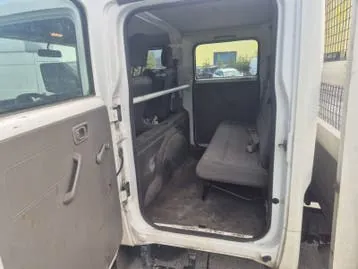 Nissan Cabstar 2012 photo 3