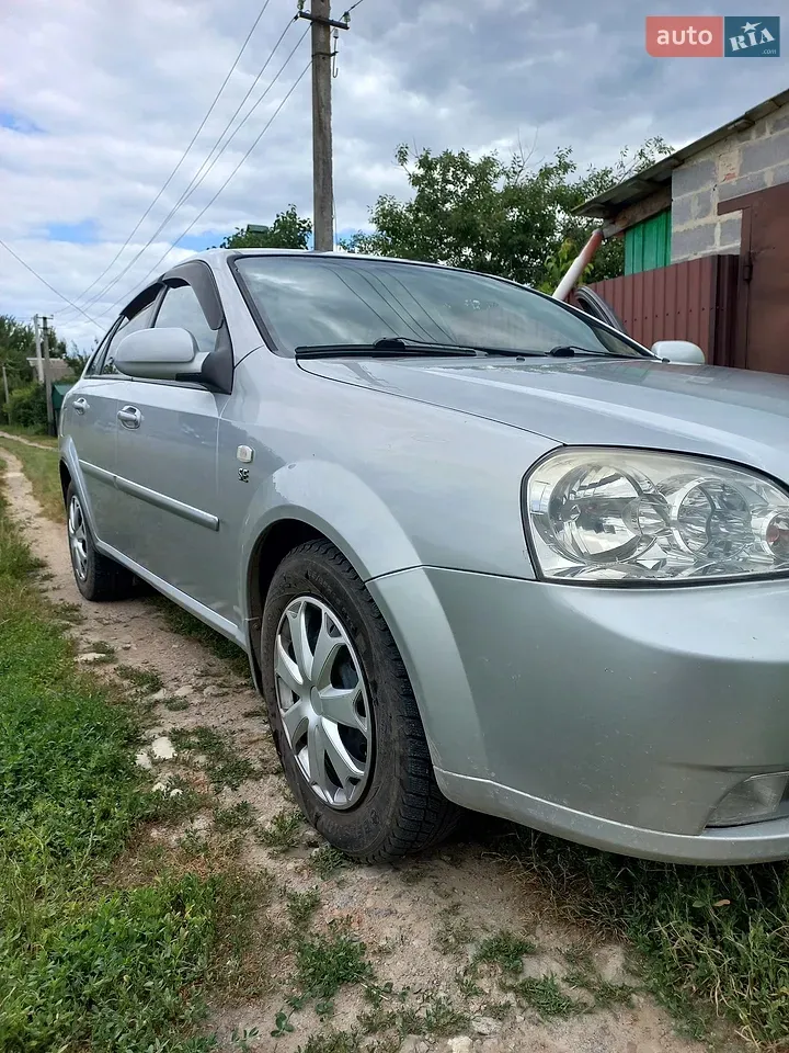 Chevrolet Lacetti 2008 photo 2