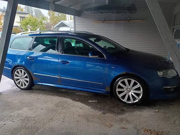 Volkswagen Passat 2010 photo 2