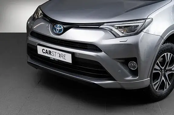 Toyota Rav4 2017 photo 2