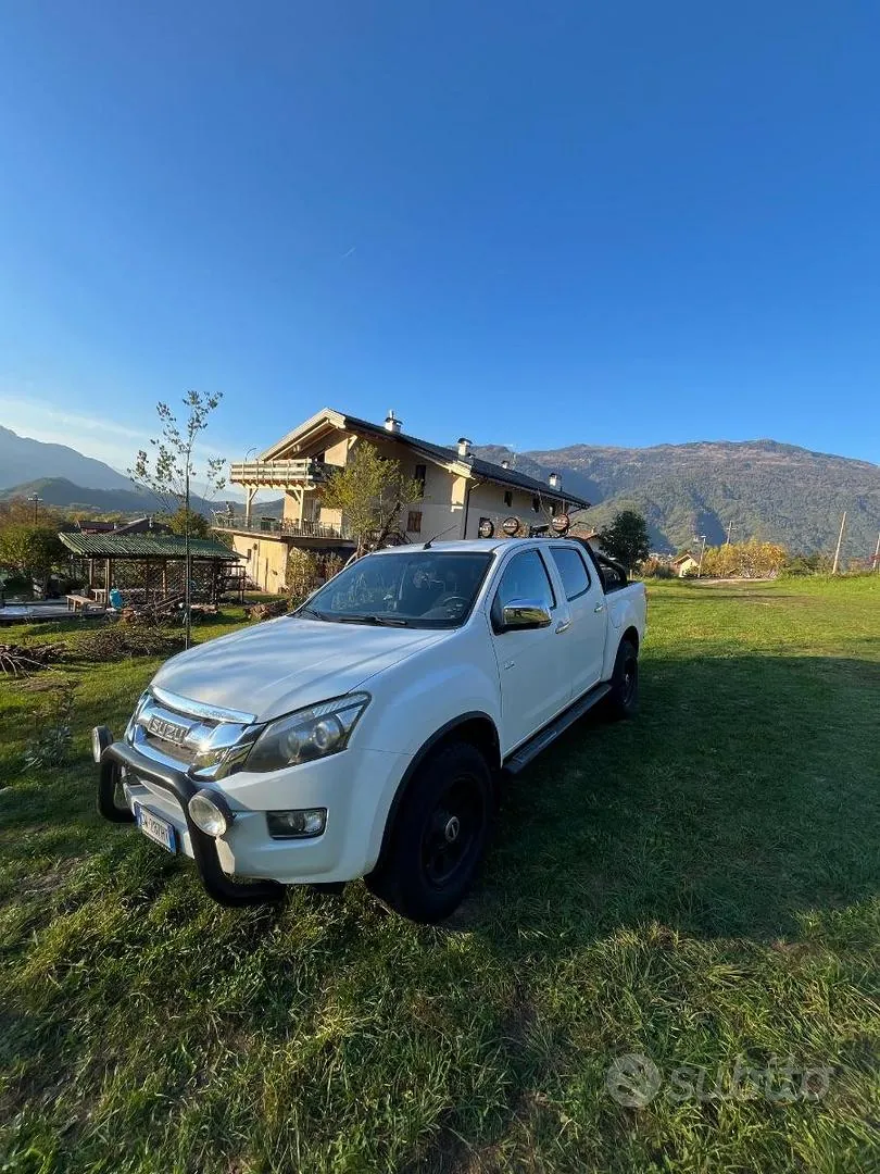 Isuzu D-Max 2014 photo 3