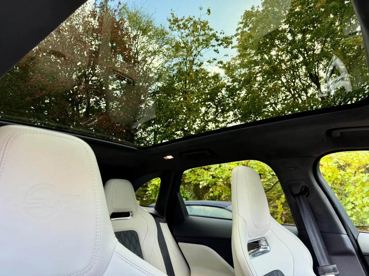 Jaguar F-Pace 2019 photo 4