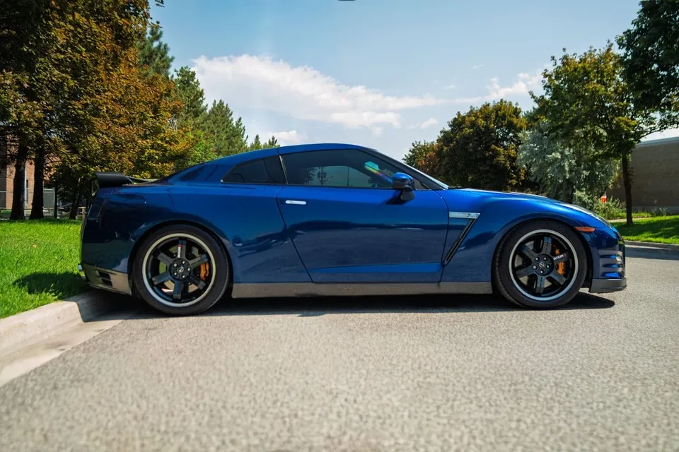 Nissan Gt-R 2012 photo 4