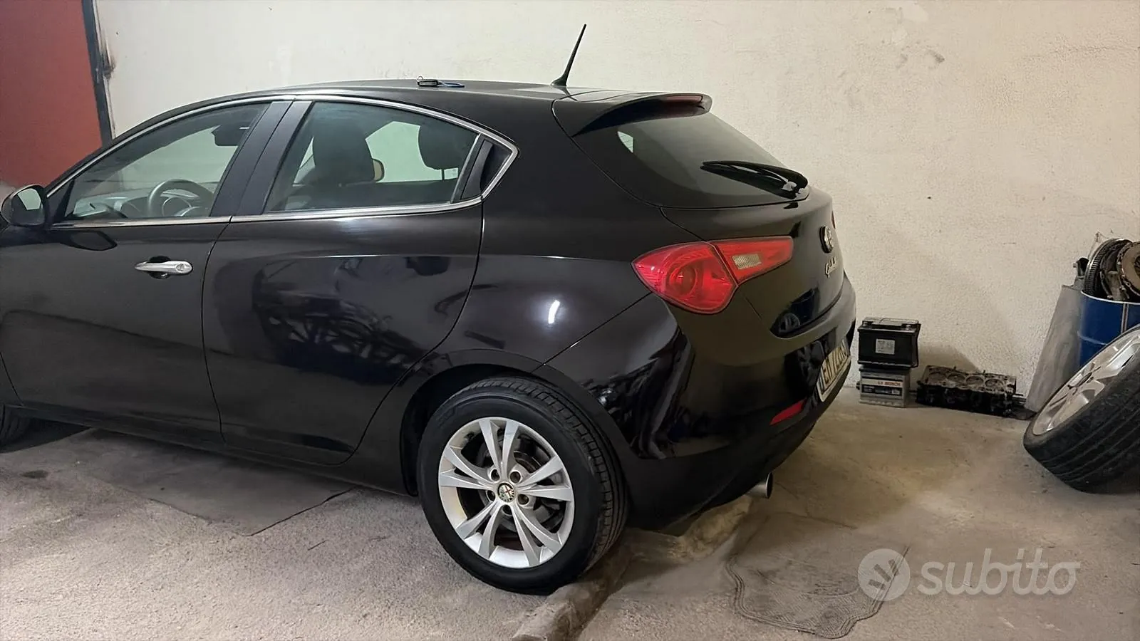 Alfa Romeo Giulietta 2012 photo 2