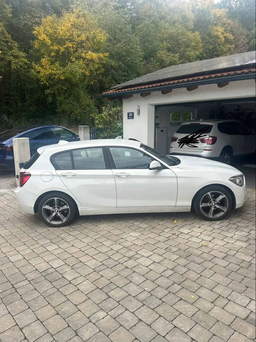 BMW 1 Series 2012 photo 3