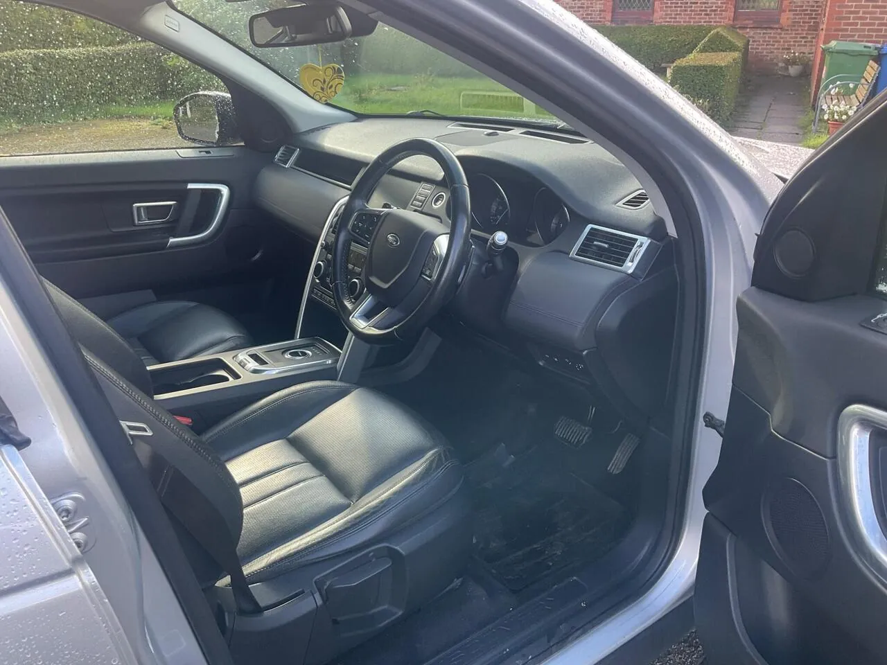 Land Rover Discovery Sport 2016 photo 5