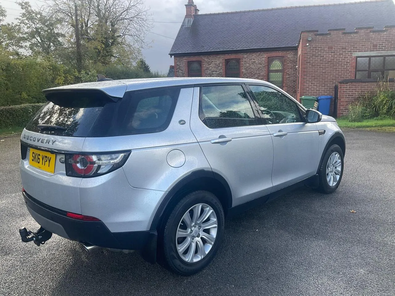 Land Rover Discovery Sport 2016 photo 4