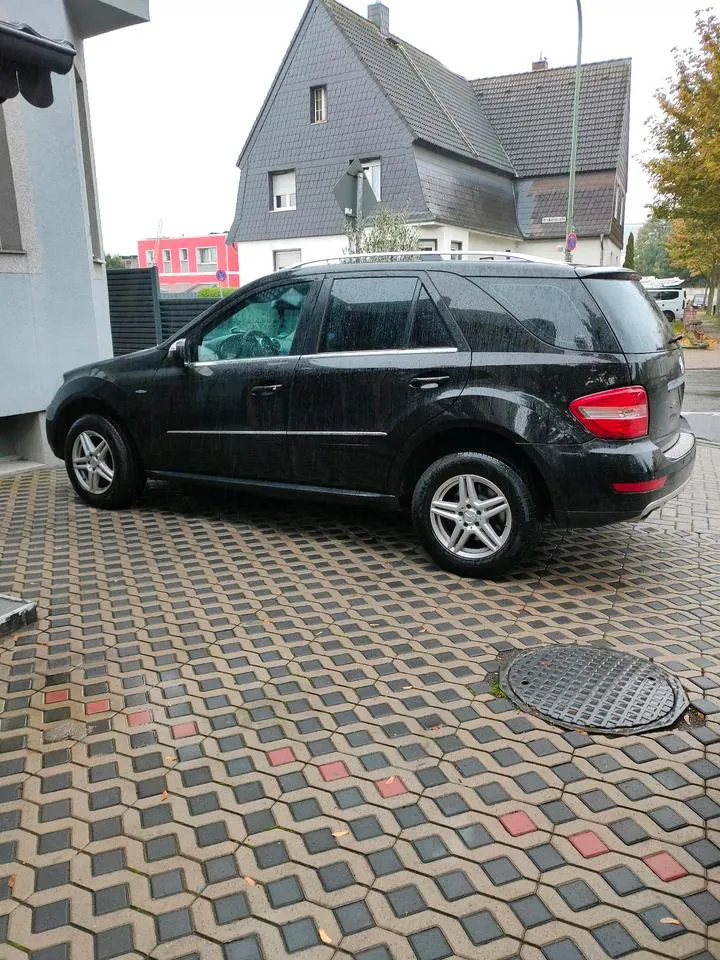 Mercedes-Benz Ml Class