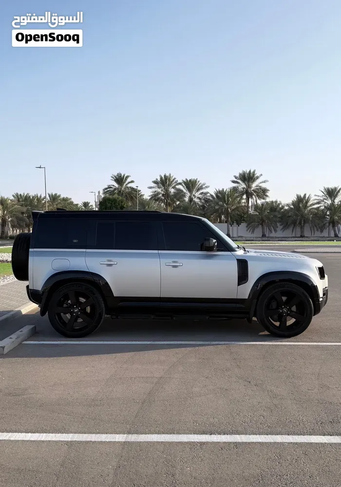 Land Rover Defender 2021 photo 3