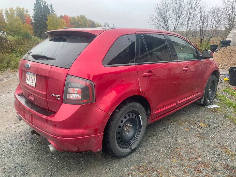 Ford Edge 2013 photo 4