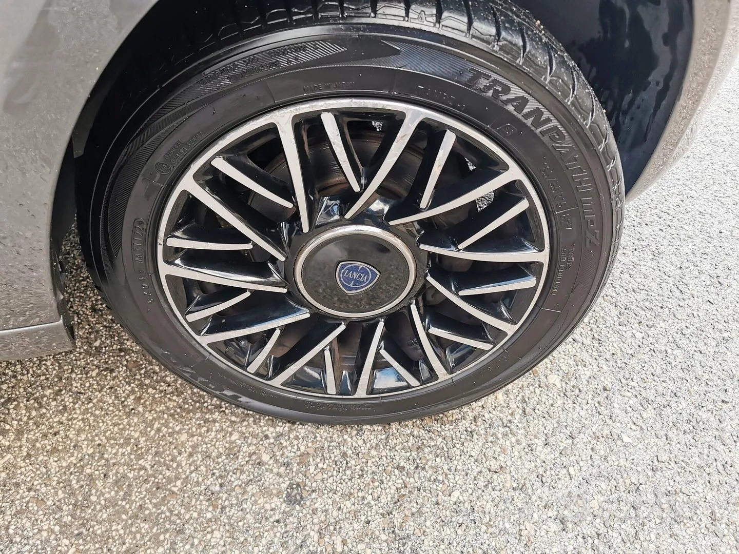 Lancia Ypsilon 2015 photo 5