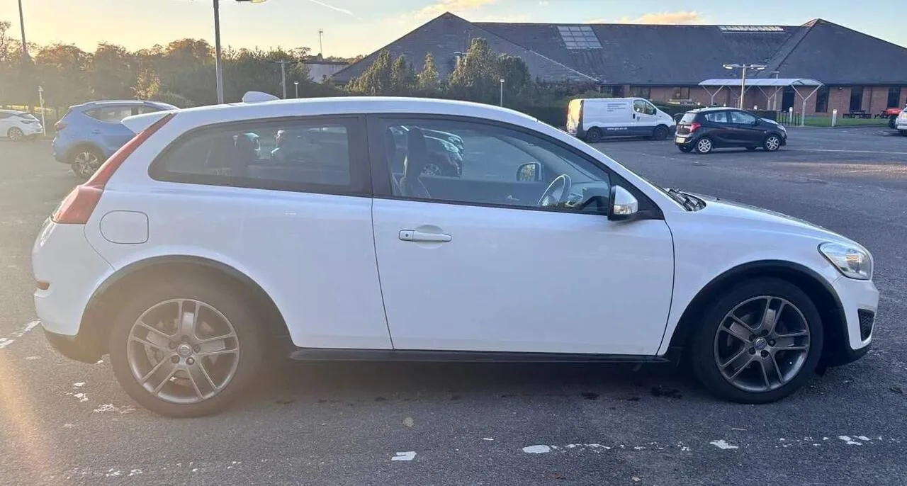 Volvo C30 2012 photo 5