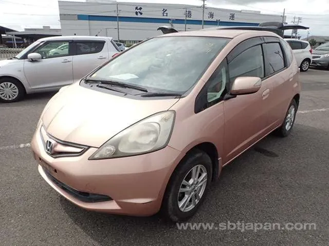 Honda Fit 2010 photo 2