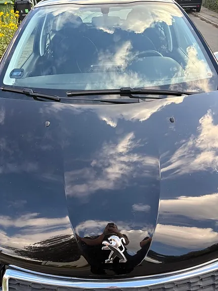 Peugeot 208 2014 photo 5