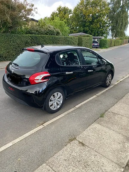 Peugeot 208 2014 photo 4