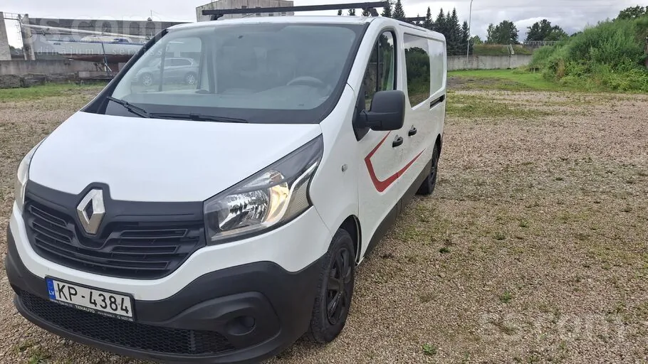 Renault Trafic 2017 photo 2