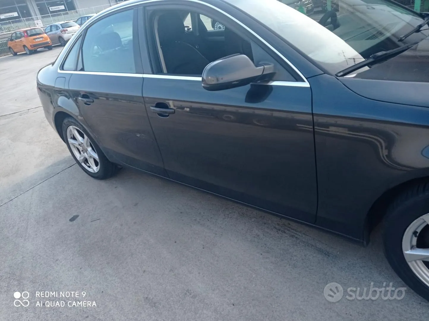 Audi A4 2010 photo 2