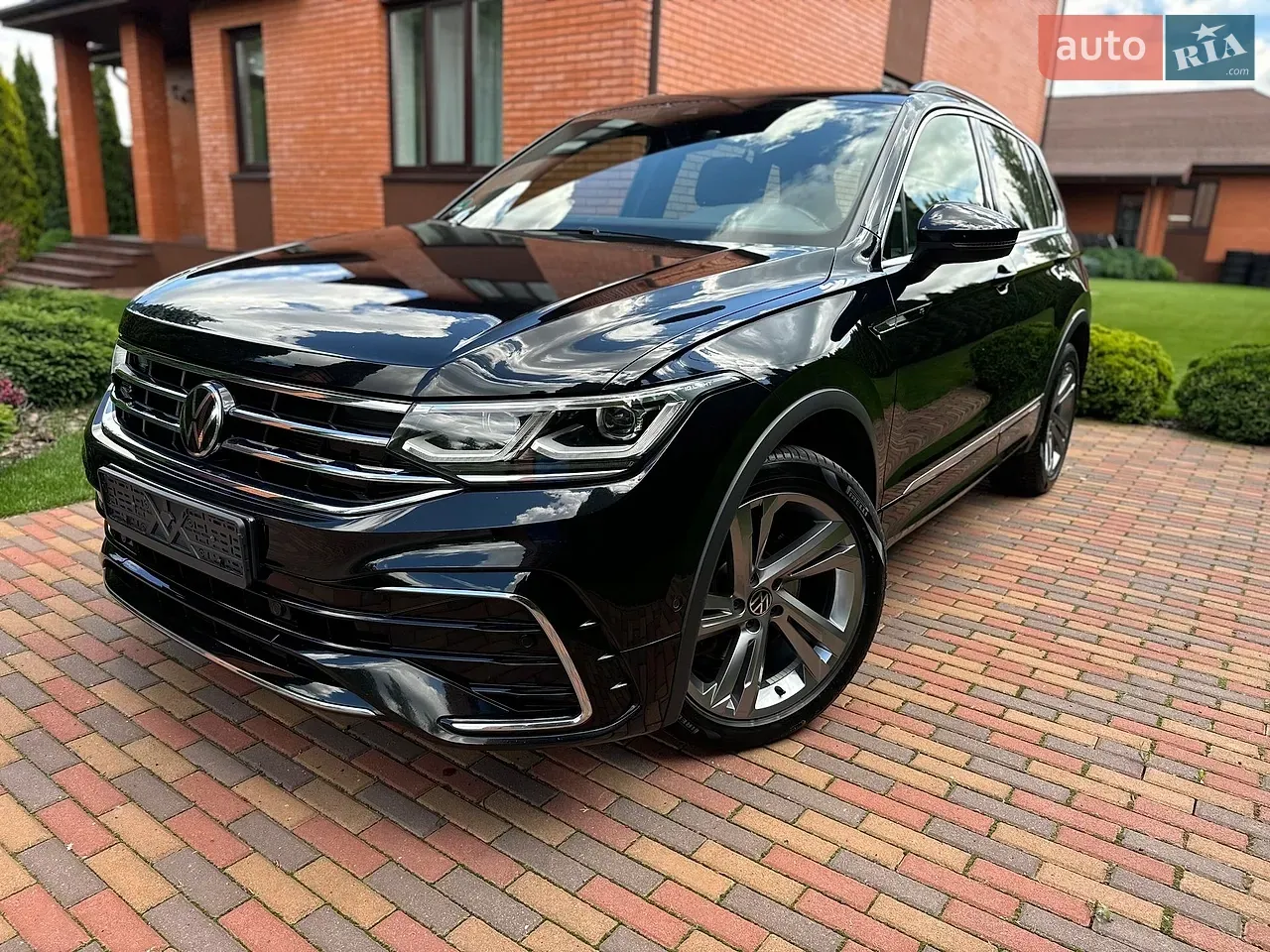 Volkswagen Tiguan 2022 photo 3