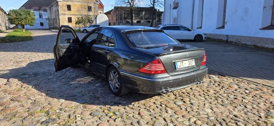 Mercedes-Benz S400 2001 photo 2