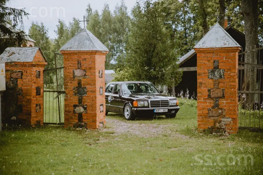 Mercedes-Benz S280
