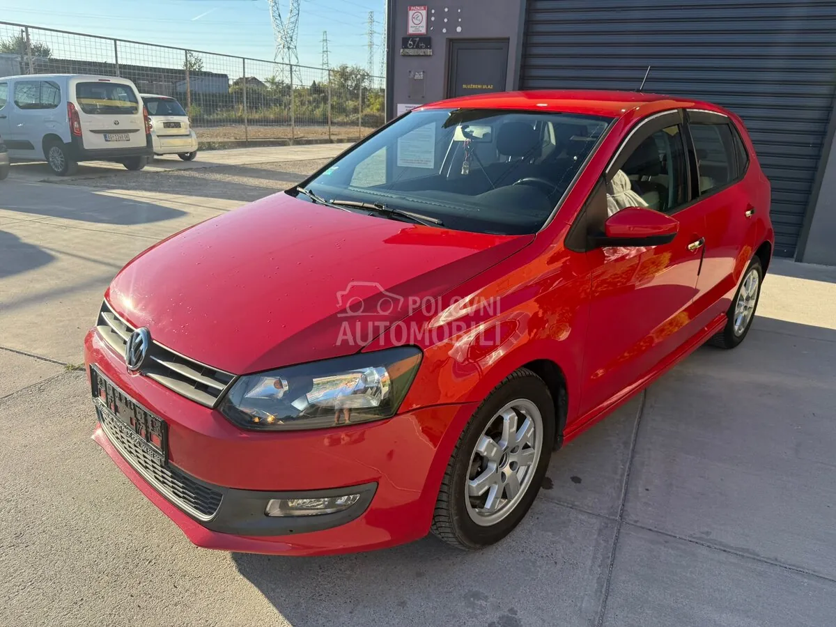 Volkswagen Polo 2010 photo 2