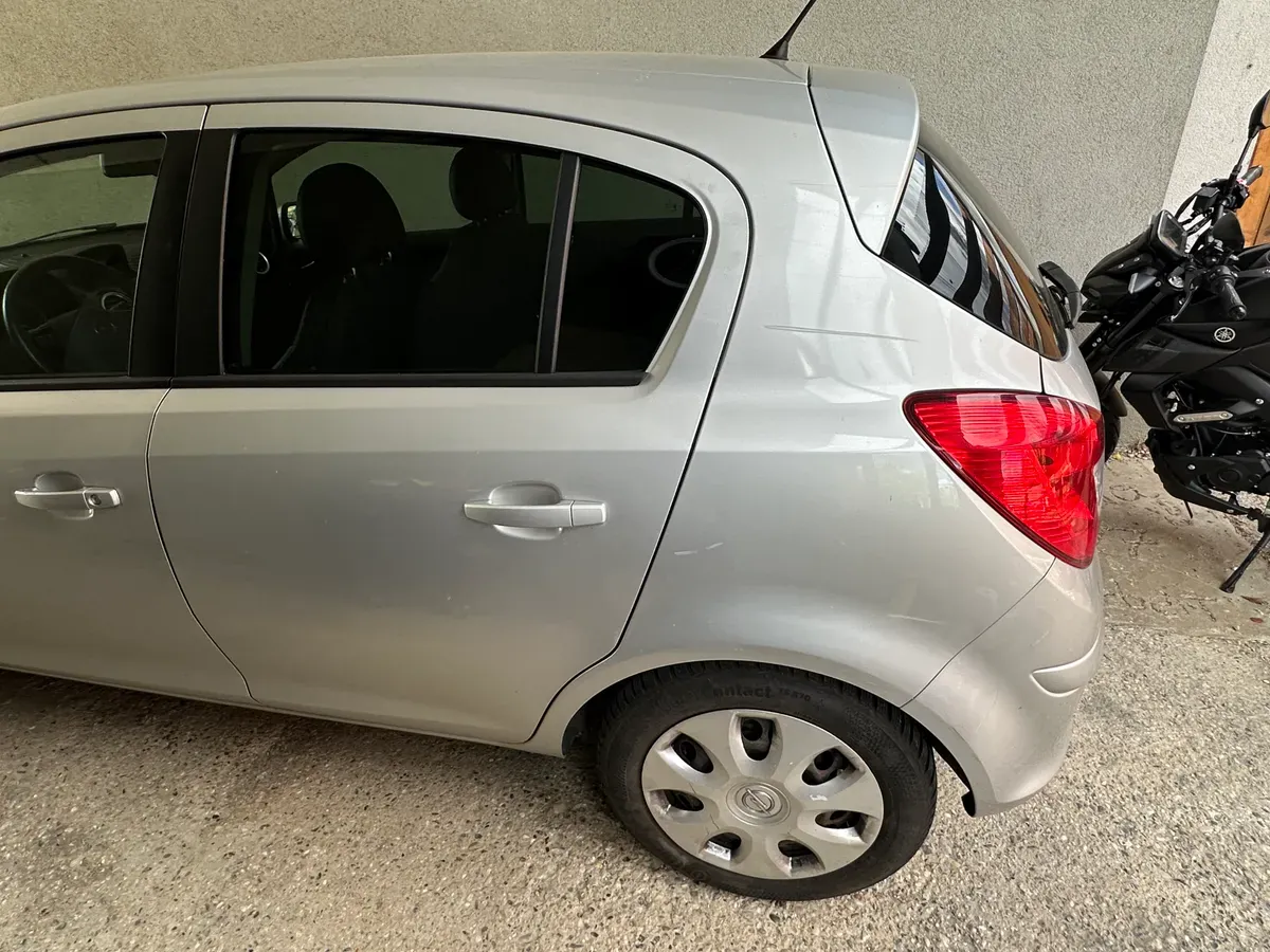 Opel Corsa 2014 photo 3