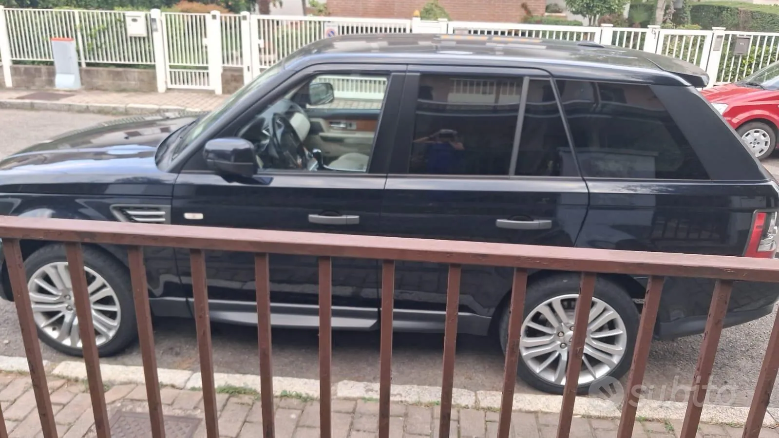 Land Rover Range Rover Sport 2010 photo 5