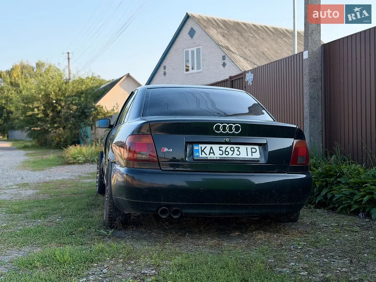 Audi A4 1996 photo 4