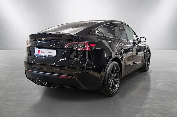 Tesla Model Y 2024 photo 5