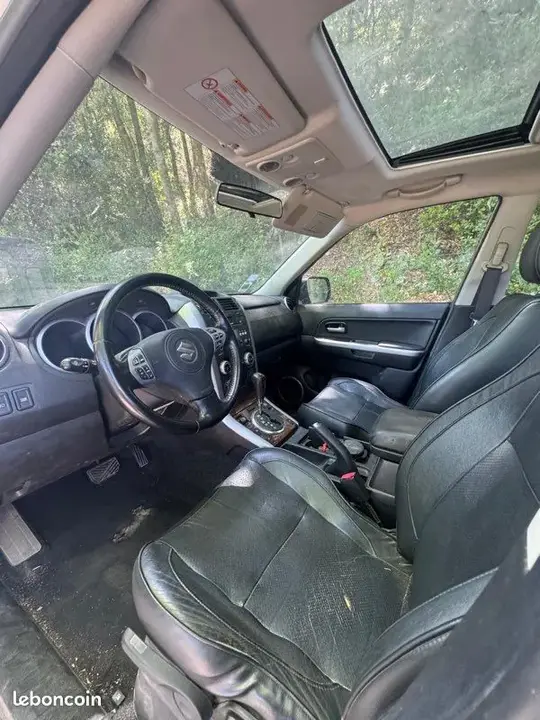 Suzuki Grand Vitara 2005 photo 3