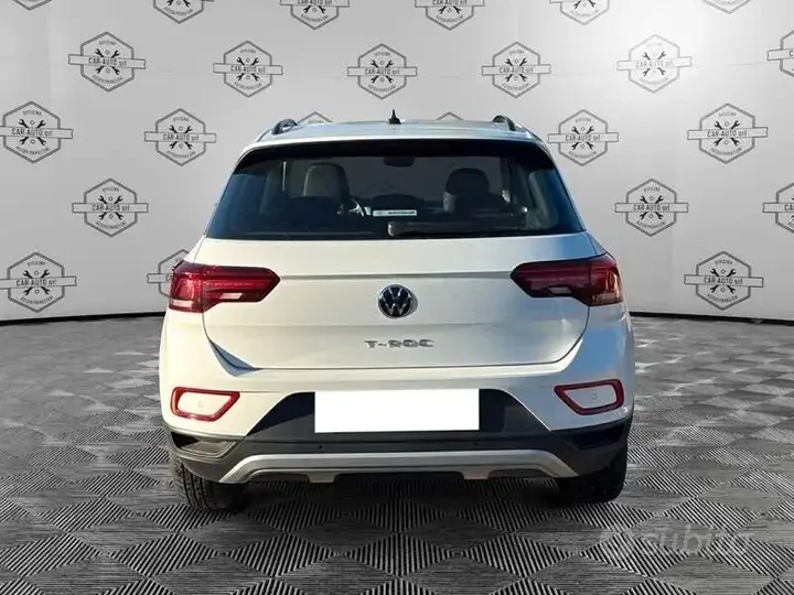 Volkswagen T-Roc 2023 photo 4