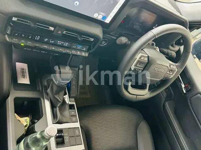 Toyota Land Cruiser Prado 2025 photo 4