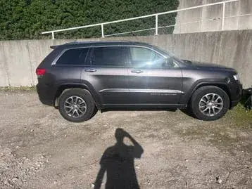Jeep Grand Cherokee 2014 photo 3