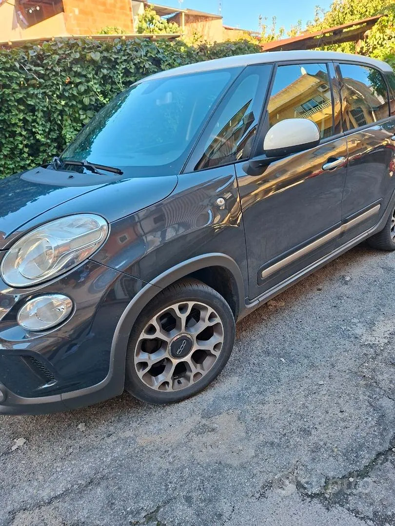 Fiat 500L 2015 photo 2