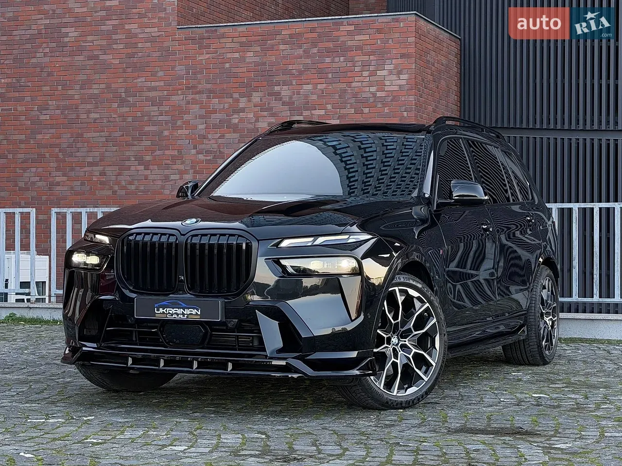 BMW X7 2025 photo 2
