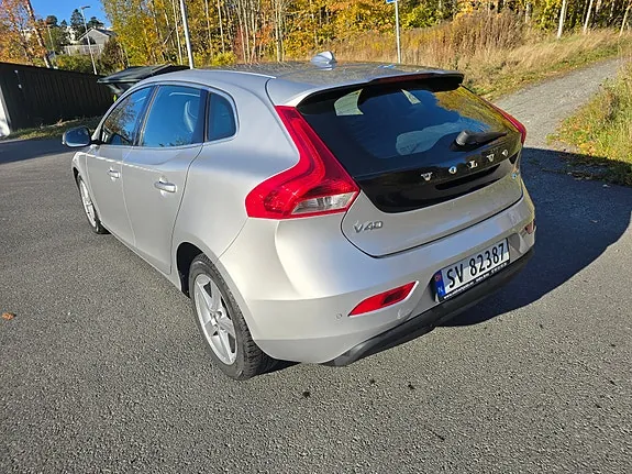 Volvo V40 2017 photo 3