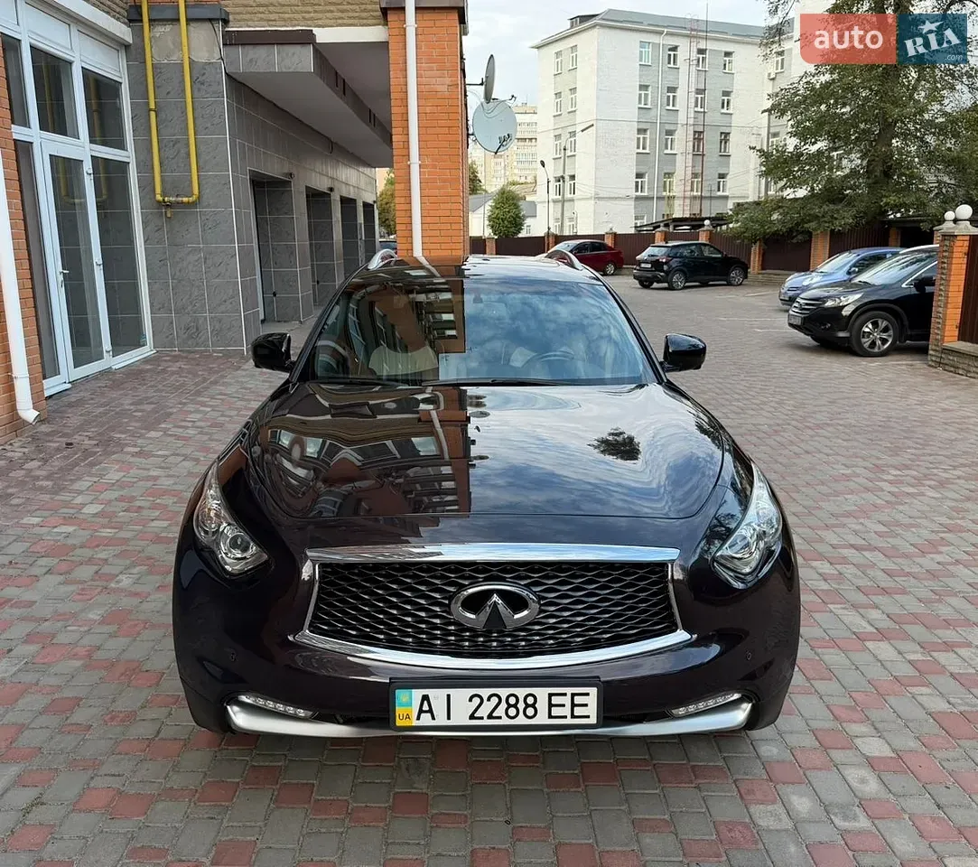 Infiniti Qx70 2016 photo 2