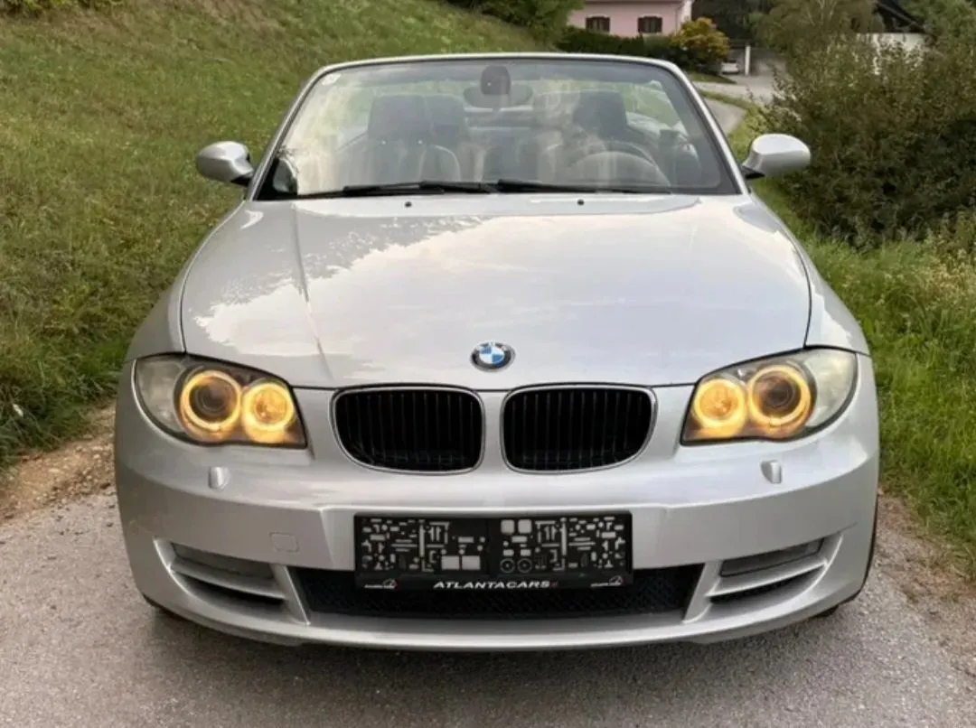 BMW 1 Series 2009 photo 2